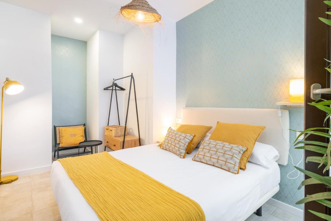 Apartamentos Luna Suites Palacio Dorita Гранада Екстер'єр фото