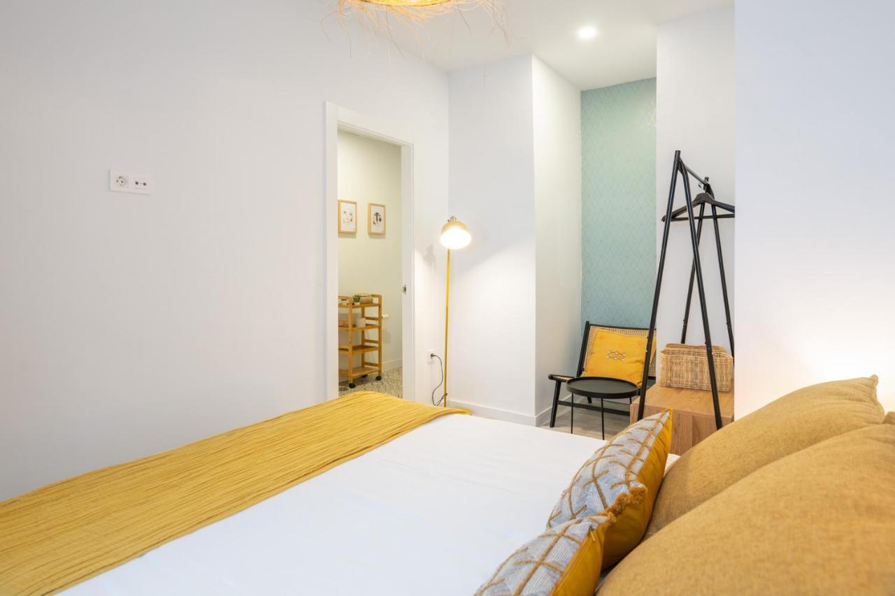 Apartamentos Luna Suites Palacio Dorita Гранада Екстер'єр фото