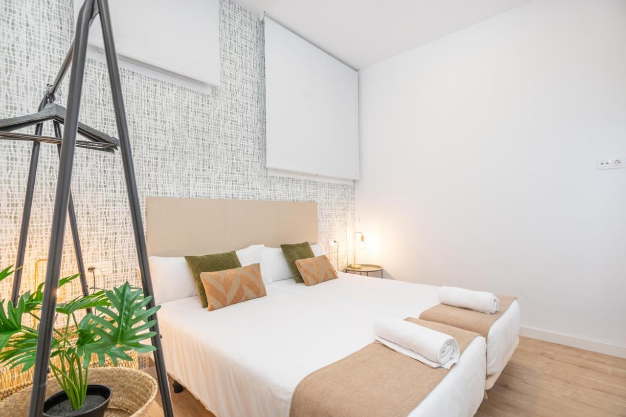 Apartamentos Luna Suites Palacio Dorita Гранада Екстер'єр фото